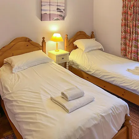 Sheen ロビン・フッズ・ベイ